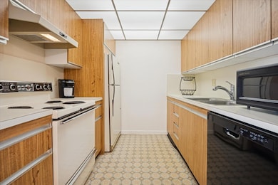 3205 Portofino Point unit F3, Coconut Creek, FL 33066 - photo 7