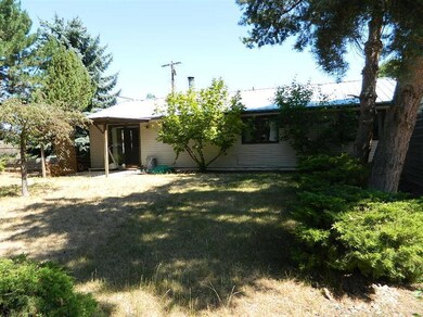 2505 SW 29th St, Redmond, OR 97756 - photo 3