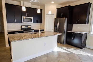 Open concept kitchen w/island