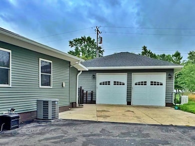 7239 Lighthouse Rd, Port Hope, MI 48468 - photo 3