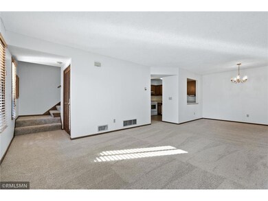 12_9395_Ranchview12_mls