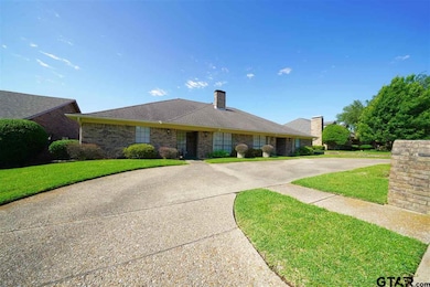 410 Woodland Hills Dr, Tyler, TX 75701 - photo 2