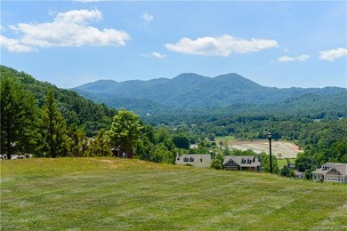 40 Rose Point Dr unit 24, Leicester, NC 28748 - photo 7