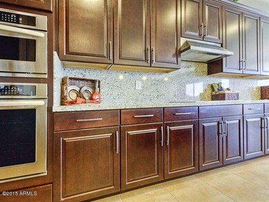 010_Kitchen Details