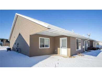 3992 Nicholas Dr, Menomonie, WI 54751 - photo 6