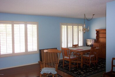 14445-Living Room To Dining Room