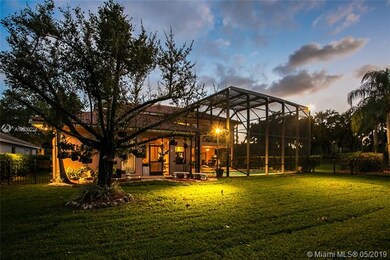 1017 Creekford Dr, Weston, FL 33326 - photo 2