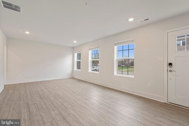 1829 Parham Way, Baltimore, MD 21244 - photo 5