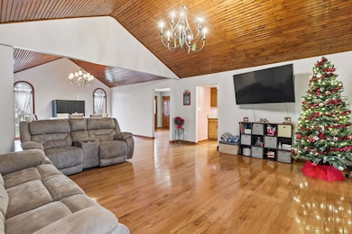 72 Church Camp Rd unit 72 Church Camp Rd, Ona, WV 25545 - photo 4