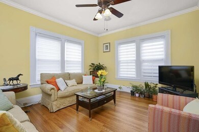 947 Chestnut St unit 2, Newton Upper Falls, MA 02464 - photo 2