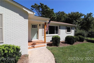 135 Rosemary Ln, Statesville, NC 28677 - photo 4