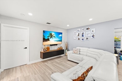 17121 NW 82nd Ave, Hialeah, FL 33015 - photo 6