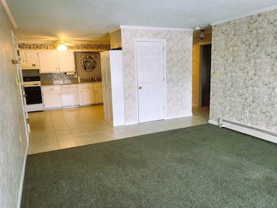 1 Bittersweet Rd unit 18, Nashua, NH 03060 - photo 5