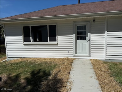 1534 Front St, Lakemore, OH 44250 - photo 3