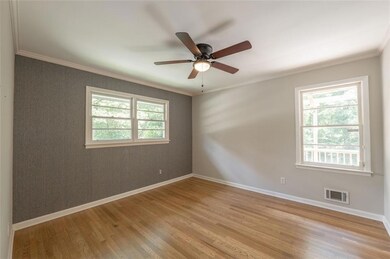 305 Brookwood Dr SW, Marietta, GA 30064 - photo 4