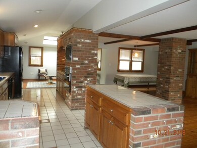 8 Garrison Rd unit 8A, Newburyport, MA 01950 - photo 3