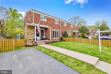 30 E Taylor Run Pkwy, Alexandria, VA 22314 - photo 2