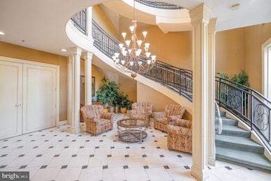 4850 Eisenhower Ave unit 203, Alexandria, VA 22304 - photo 3