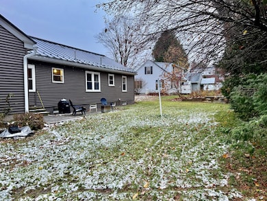 8 Lloyd Rd, Waterville, ME 04901 - photo 5