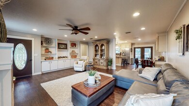 2459 Woodbine Dr