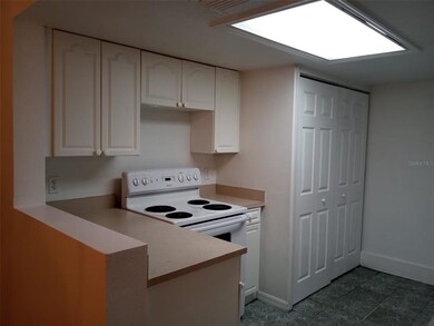 2734 Fan Palm Dr unit 1, Davenport, FL 33897 - photo 5