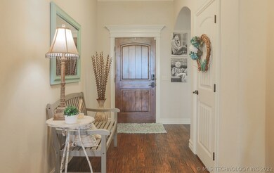 8233 N 77th Ave E, Owasso, OK 74055 - photo 5