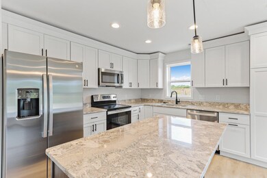 333 Dahlia Dr unit 29, Stoughton, WI 53589 - photo 2