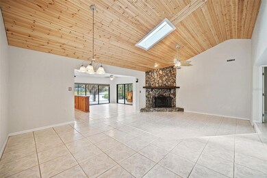 614 Sugar Mill Rd, Tarpon Springs, FL 34689 - photo 5