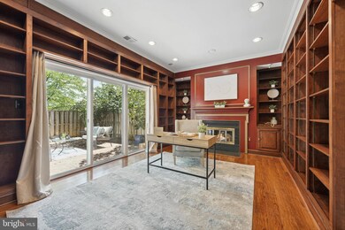 5905 Munson Ct, Falls Church, VA 22041 - photo 3