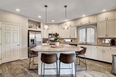 6167 Fielding Hills Rd, Las Vegas, NV 89118 - photo 2