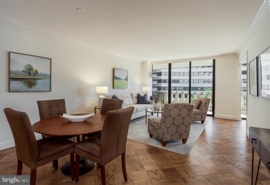 Watergate South unit 503, Washington, DC 20037 - photo 2