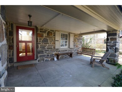 318 Hathaway Ln, Wynnewood, PA 19096 - photo 2