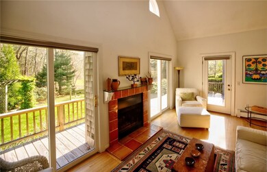 51 Old Shannock Rd, Wakefield, RI 02879 - photo 5