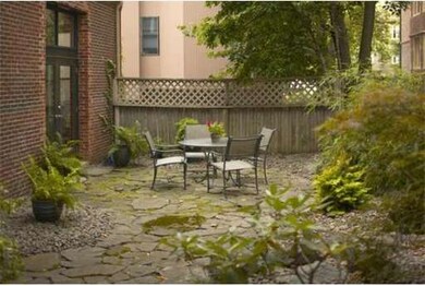 19 Centre St unit 4, Cambridge, MA 02139 - photo 6