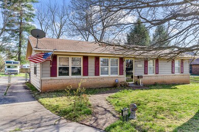 2032 E Elm St, Springfield, MO 65802 - photo 3