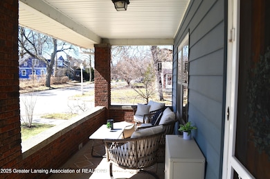 920 Braman St, Lansing, MI 48910 - photo 3