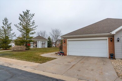33 Northlight Way, Fitchburg, WI 53711 - photo 5