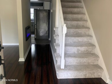 102 Acorn Ct, Jacksonville, NC 28540 - photo 5