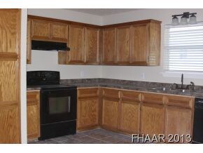 1201 Elke Cir, Copperas Cove, TX 76522 - photo 4