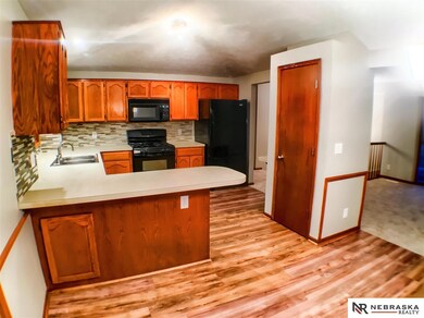 5127 N 129th St, Omaha, NE 68164 - photo 3