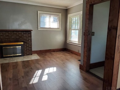 404 W 7th St, Auburn, IN 46706 - photo 6