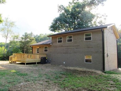 5439 Long Hollow Rd, Rock Spring, GA 30739 - photo 4