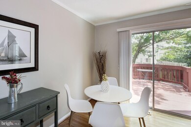 14946 Ladymeade Cir, Silver Spring, MD 20906 - photo 6