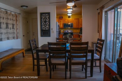 7552 MTN LAUREL Drive C-7-40