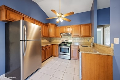 2108 Navarone Dr, Naperville, IL 60565 - photo 5