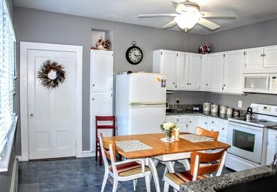 72 Apple d or Rd unit B, Framingham, MA 01701 - photo 6