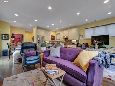 4910 Lower Dr, Lake Oswego, OR 97035 - photo 5