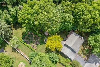 92 Roberge Ave, Woonsocket, RI 02895 - photo 5