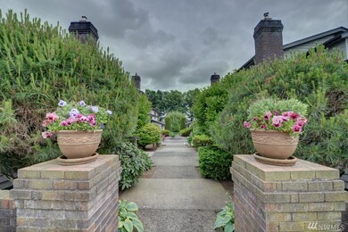 1111 Grover St unit 2B, Lynden, WA 98264 - photo 3