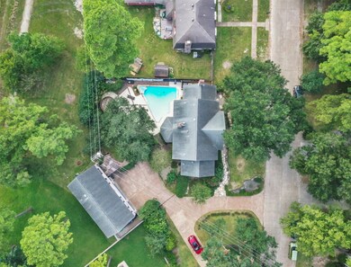 5825 Green Terrace Ln, Houston, TX 77088 - photo 2